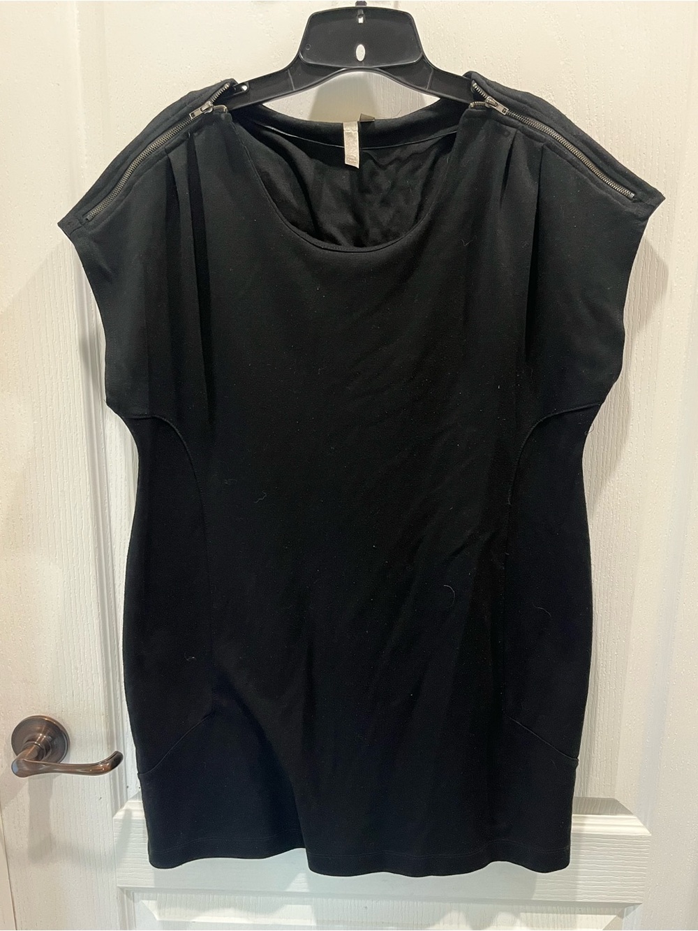TYME Black Short-Sleeve Tunic with Shoulder Zippers